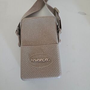 *rare* Havaiana Glitter Taupe Phone Crossbody Bag